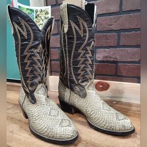 Fake Rattlesnake Cowboy Boots 10.5 Wide